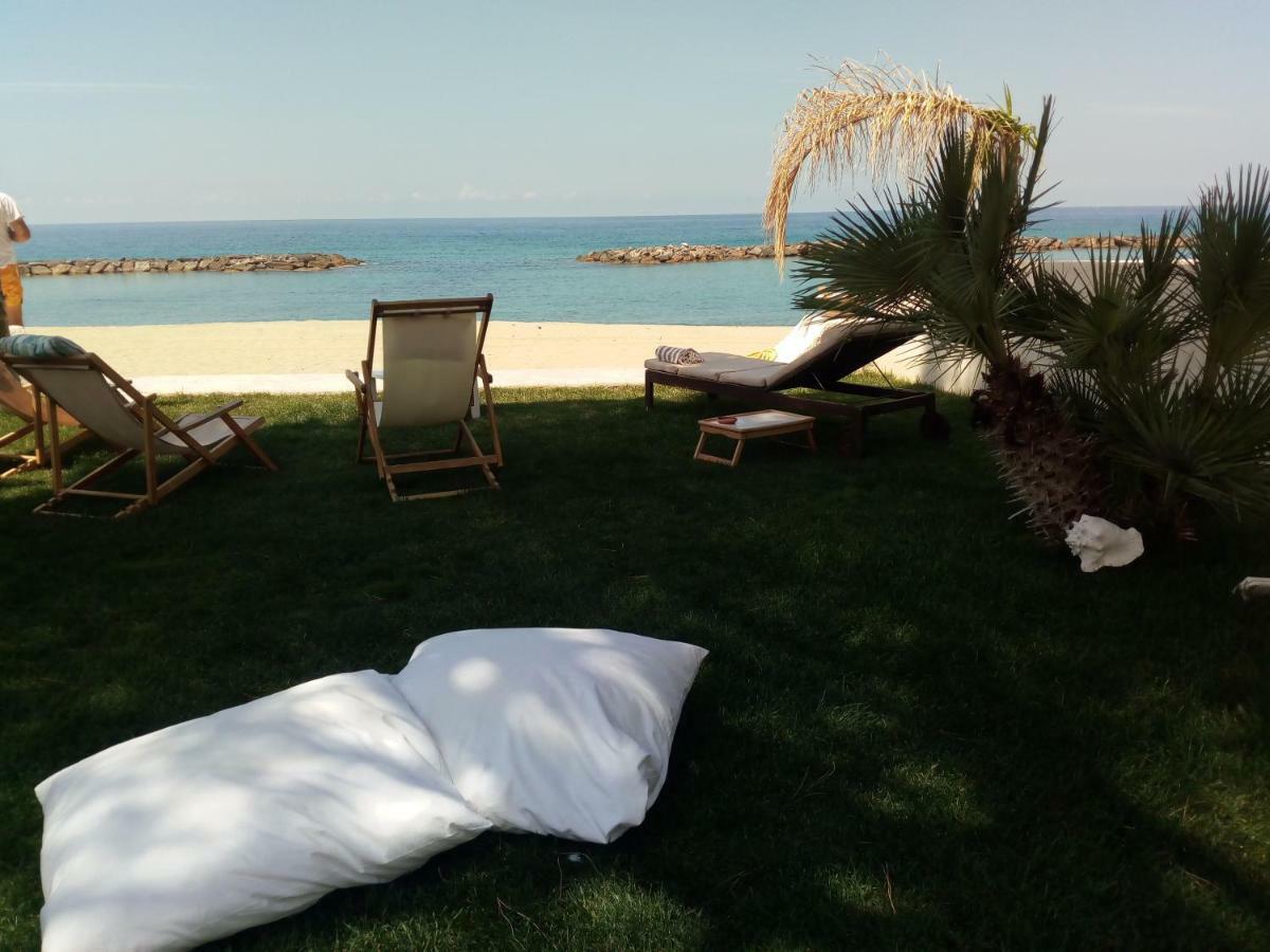 Villa A Diamante Sulla Spiaggia بلفيديري ماريتّيمو المظهر الخارجي الصورة